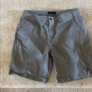 Mens Aeropistale Grey shorts size 36